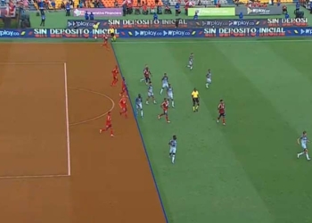 Dos goles, dos gritos ahogados: la curiosidad del DIM y el VAR ante La Equidad