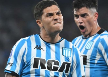 Una más de crack para Juanfer Quintero: ¡Doblete en 40 minutos de una semifinal!
