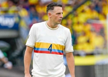 Aplausos para Santiago Arias, el guerrero que nos inspira a nunca rendirnos