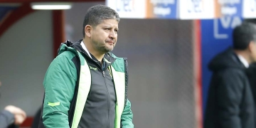 La respuesta del DT de Bolivia al supuesto “espionaje”