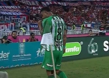 La sanción para Edwin Cardona por el gesto a la hinchada del DIM