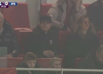 arsenal ipswich premier league ed sheeran