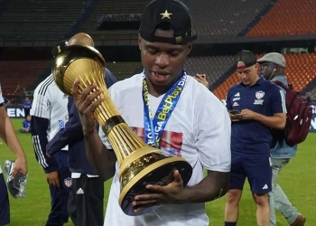 junior fichajes 2025 deiber caicedo rumores (1)