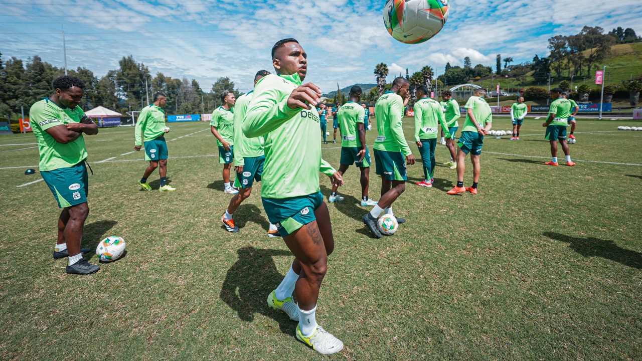 alfredo morelos atletico nacional entrenamiento