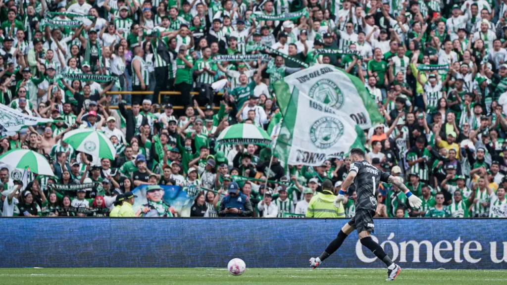 atletico nacional hinchada campin bogota