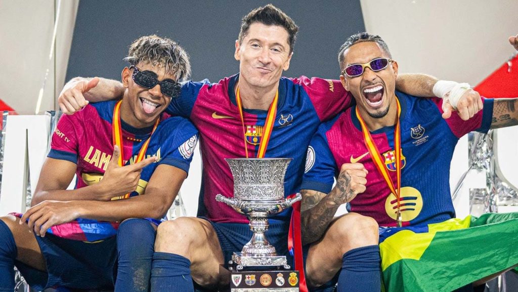 barcelona campeon supercopa de espana regalo iphone exclusivo