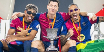 barcelona campeon supercopa de espana regalo iphone exclusivo
