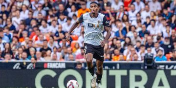 cristhian mosquera valencia real madrid laliga colombiano