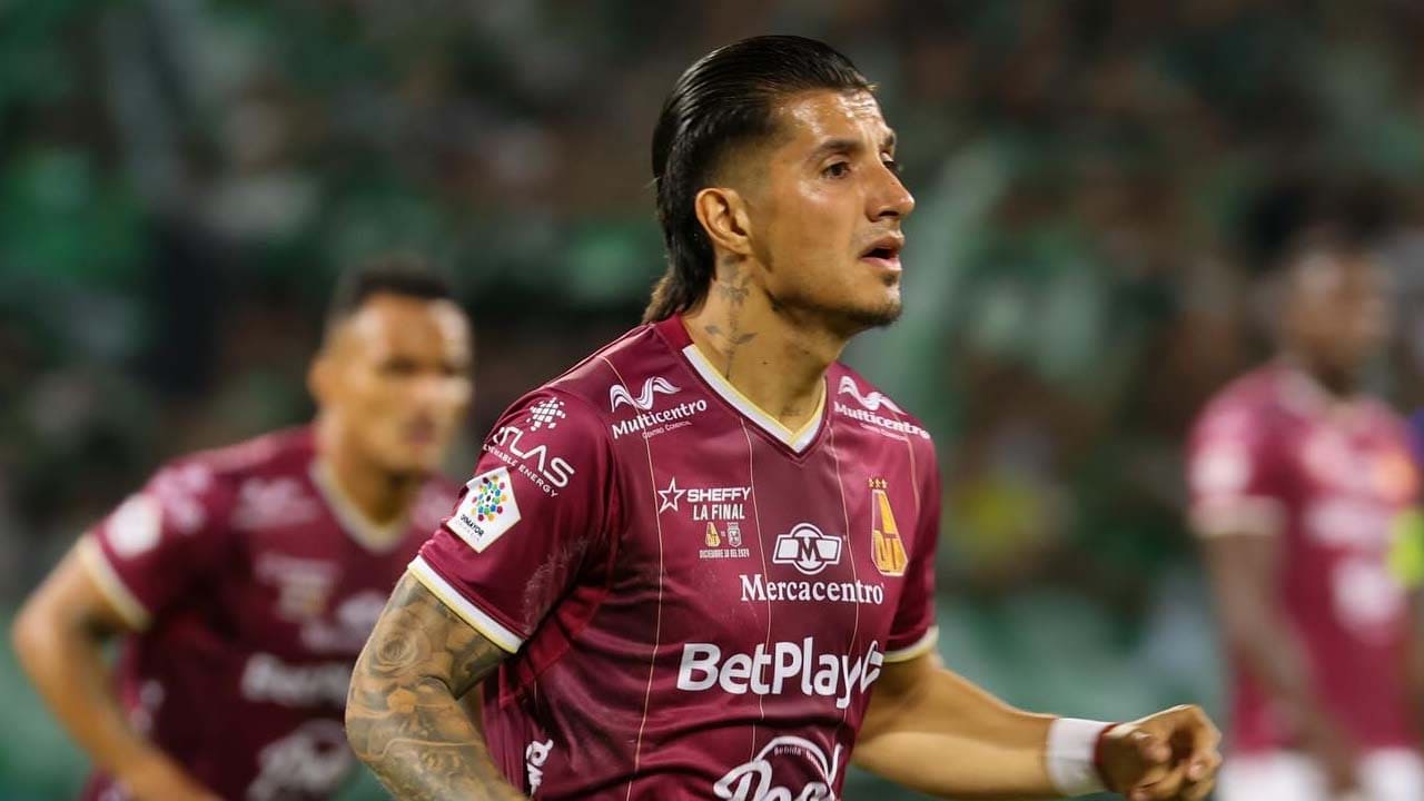 fichajes colombianos en el exterior yeison guzman