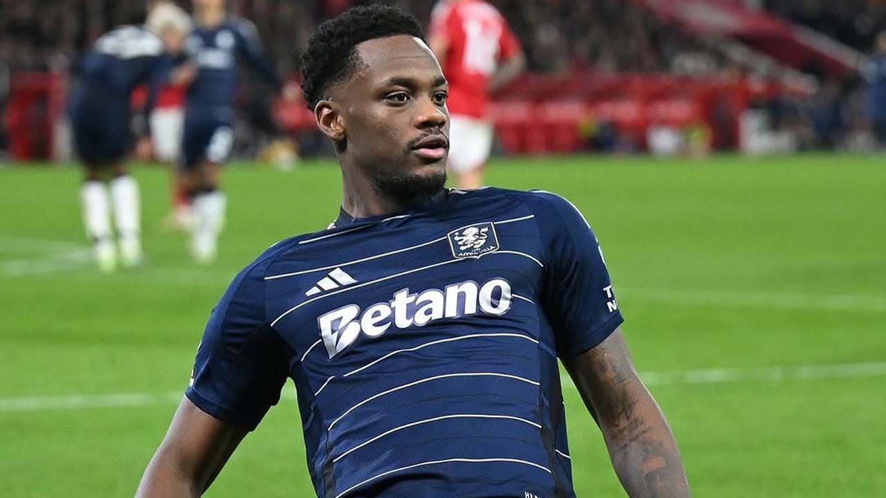 jhon jader duran delantero colombiano negocio aston villa al nassr millones euros