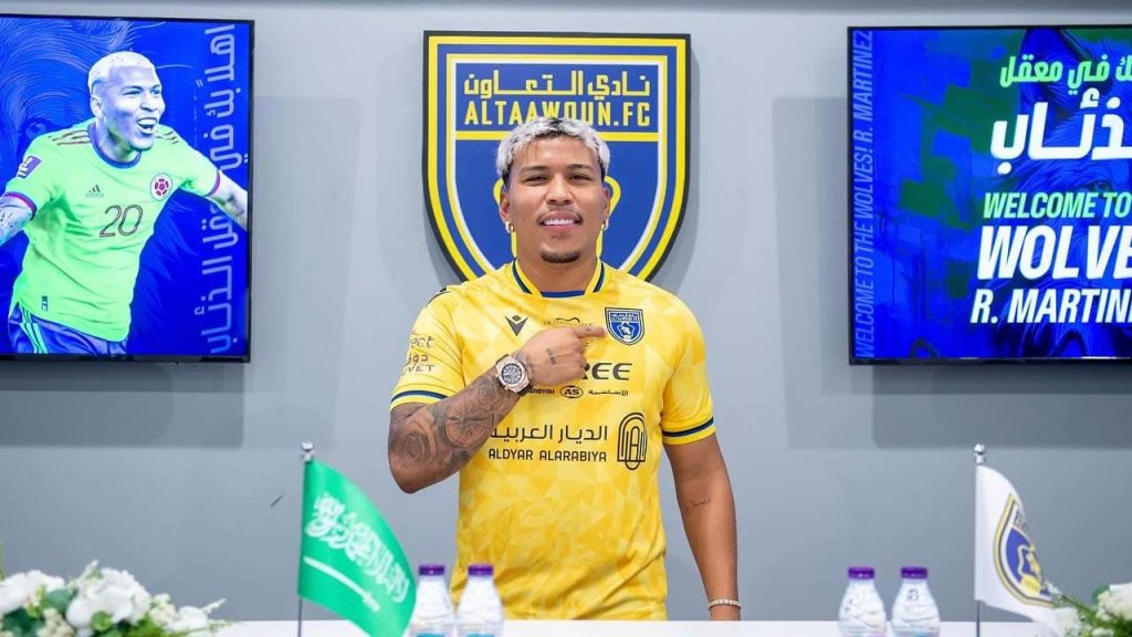 roger martinez fichaje al taawoun arabia colombianos por el mundo