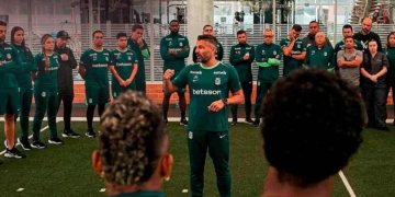 Javier Gandolfi prepara lo que sigue con Atlético Nacional