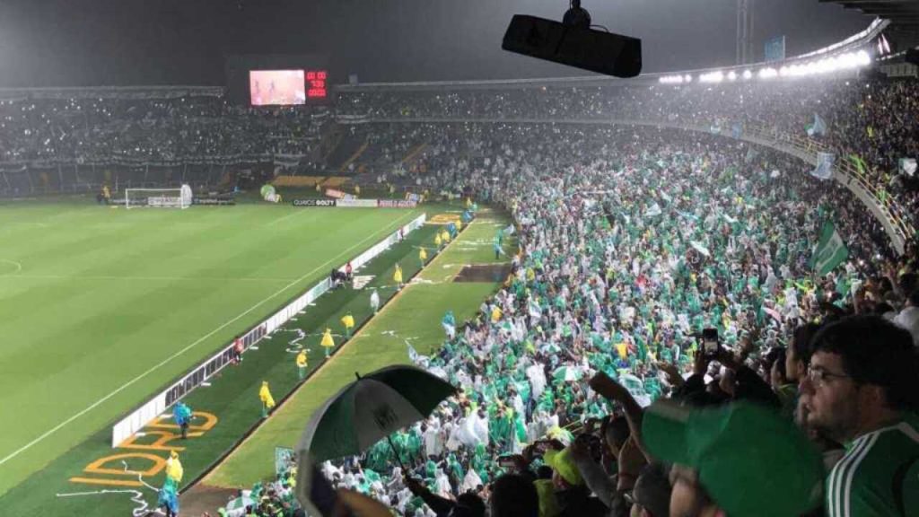 La hinchada de Atlético Nacional suele ser masiva en El Campín