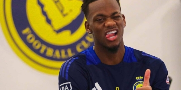 jhon duran al nassr historia falsa barein