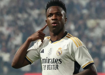 Vinícius retarda renovación con Real Madrid