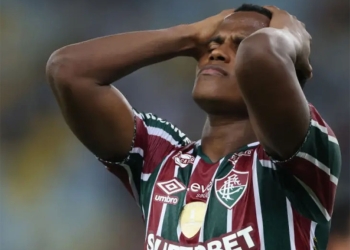 Ojo Once Caldas: Jhon Arias se queda sin DT en Fluminense