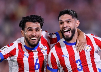 Las figuras de Paraguay: Julio Enciso, Diego Gómez, Ramón Sosa, Gustavo Gómez y Tony Sanabria.