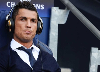 Los hinchas de Valencia FC esperan que CR7 salve a su equipo