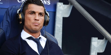 Los hinchas de Valencia FC esperan que CR7 salve a su equipo