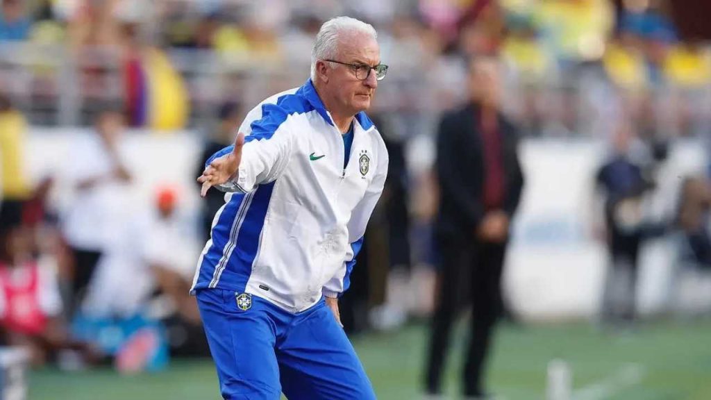 Dorival Junior compareció ante los medios de comunicación antes del crucial Brasil vs Colombia