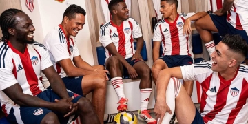 Nueva camiseta Adidas de Junior