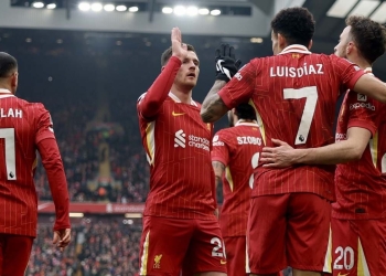 liverpool luis diaz titular carabao cup newcastle