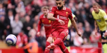 Desde el punto penal no suele fallar Salah con el Liverpool