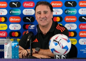 Néstor Lorenzo dio una sincera rueda de prensa en Barranquilla antes de enfrentar a Paraguay