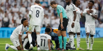 Desde el vestuario blanco consideran que esta situación está poniendo en peligro sus aspiraciones de títulos