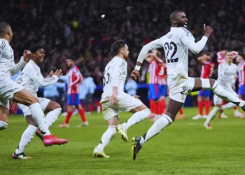Antonio Rúdiger ejecutó el penal definitivo que le dio el pase al Real Madrid a Cuartos de Final