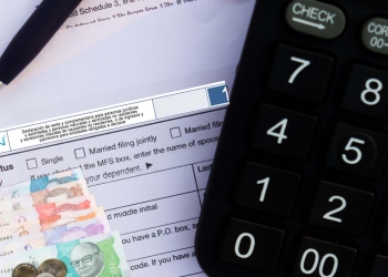declaracion de renta colombia 2025 salario mensual