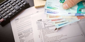 DIAN Colombia Declaracion Renta 2025 Salario Minimo