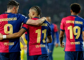 lewandowski raphinha Yamal Barcelona records cifras champions