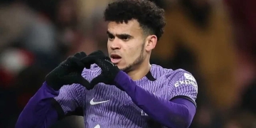 luis diaz barcelona liverpool al nassr oferta millonaria arabia saudita