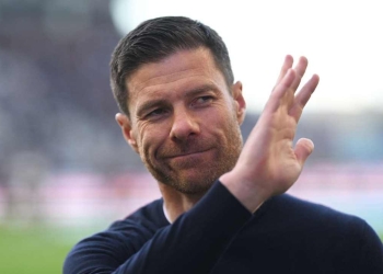 xabi alonso real madrid florentino perez carlo ancelotti precio clausula