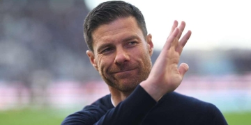 xabi alonso real madrid florentino perez carlo ancelotti precio clausula