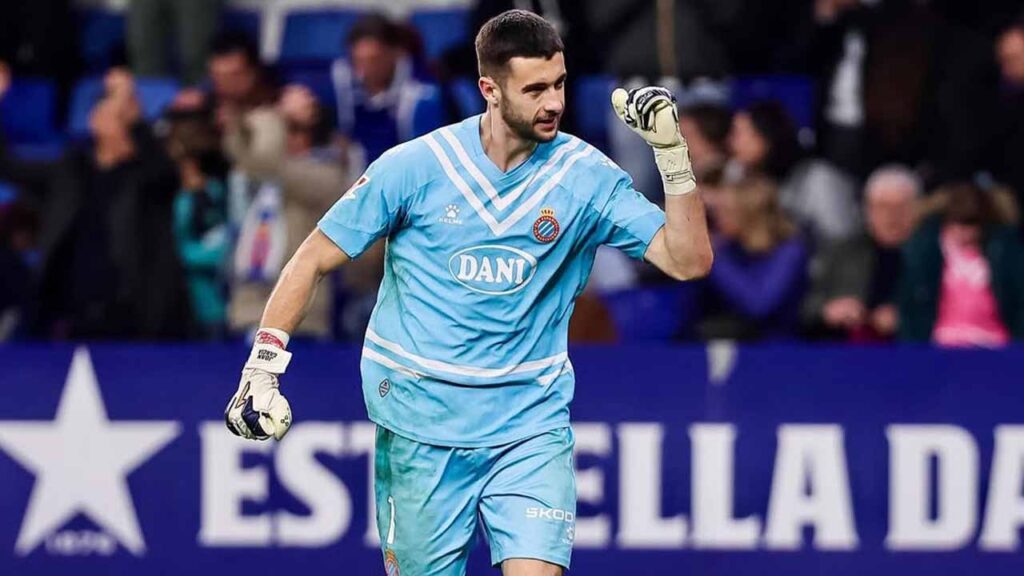 barcelona mercado fichajes arquero joan garcia