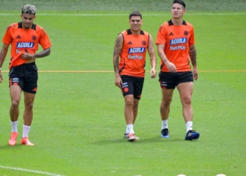 james rodriguez seleccion colombia entrenamiento companeros luis diaz doble fecha fifa eliminatorias mundial asado concentracion medellin lorenzo