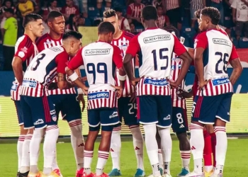junior barranquilla cesar farias carlos bacca teo gutierrez america cali tension crisis