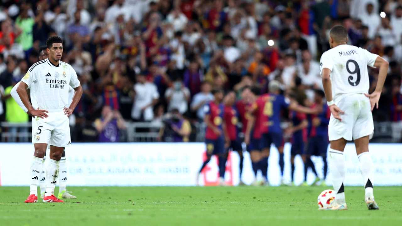 real madrid barcelona clasico espanol la liga derby derbi mbappe vinicius lamine yamal la masia fabrica modelo barca ancelotti flick