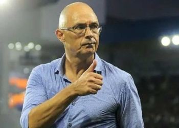 alfredo arias nuevo tecnico entrenador dt junior barranquilla deportivo cali santa fe deportivo independiente medellin dim fuad char familia liga betplay futbol profesional colombia fpc colombia cesar farias