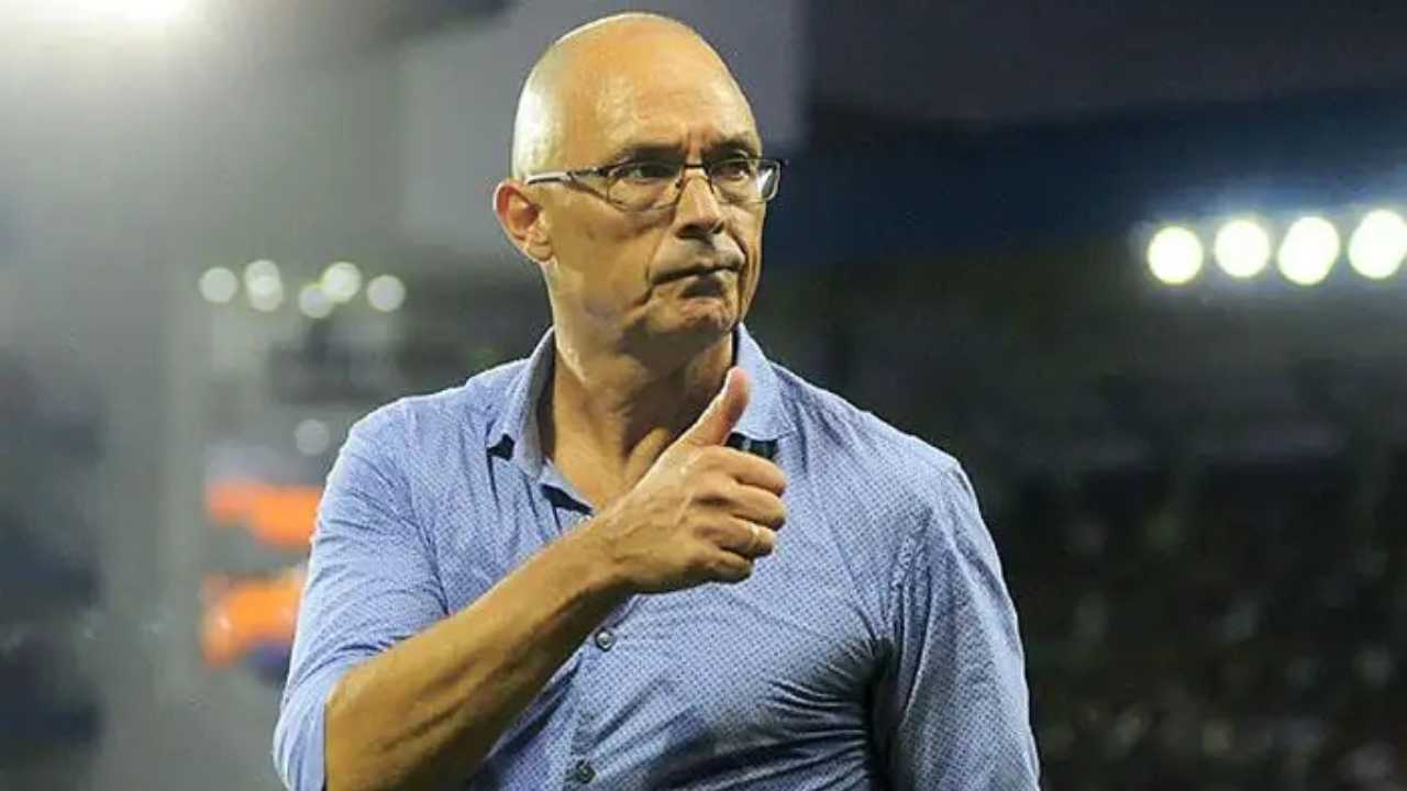 alfredo arias nuevo tecnico entrenador dt junior barranquilla deportivo cali santa fe deportivo independiente medellin dim fuad char familia liga betplay futbol profesional colombia fpc colombia cesar farias