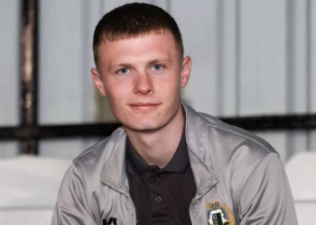 charlie watson futbolista jugo cancer piel fallecimiento