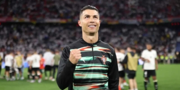 cristiano ronaldo cr7 al nassr arabia saudita saudi liga pro portugal campeon futuro europa mundial clubes fichaje