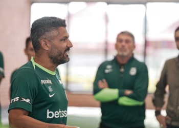 javier gandolfi atletico nacional renuncia salida hinchada atanasio girardot independiente santa fe gustavo fermani sebastian arango botero presidente ardila lulle