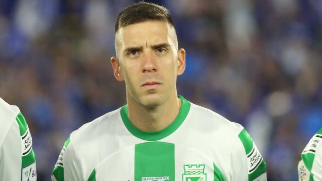 juan felipe aguirre atletico nacional paranaense fichaje brasil kevin viveros serie b ascenso verdolaga
