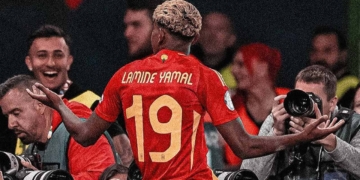 lamine yamal numeros seleccion espana titulos goles asistencias