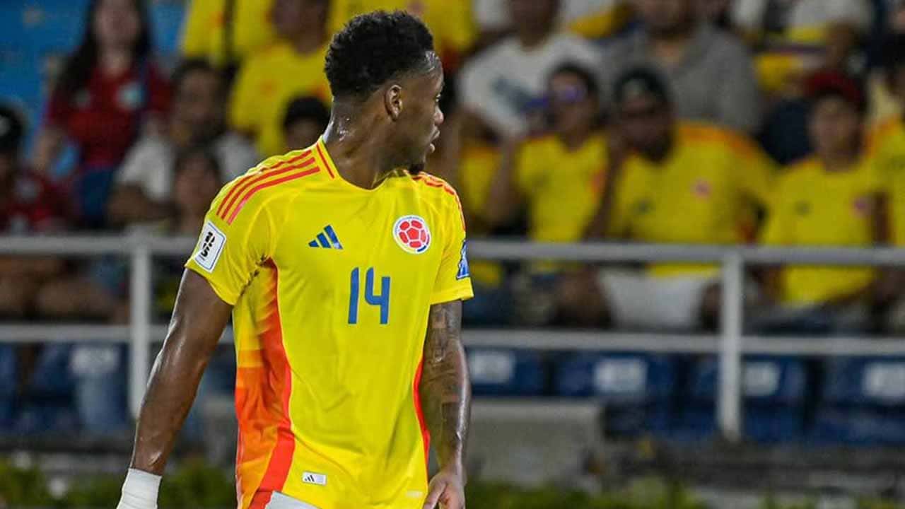 seleccion colombia version camerino jhon duran peru