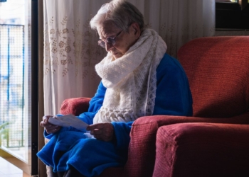 Una mujer obligada a devolver más de 9.000 euros por cobrar indebidamente una pensión de viudedad durante años