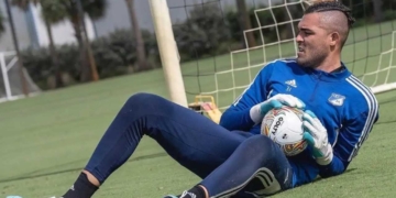 alvaro montero millonarios liga betplay colombia refuerzo fichaje velez sarsfield argentina reemplazo carlos lampe bolivar bolivia